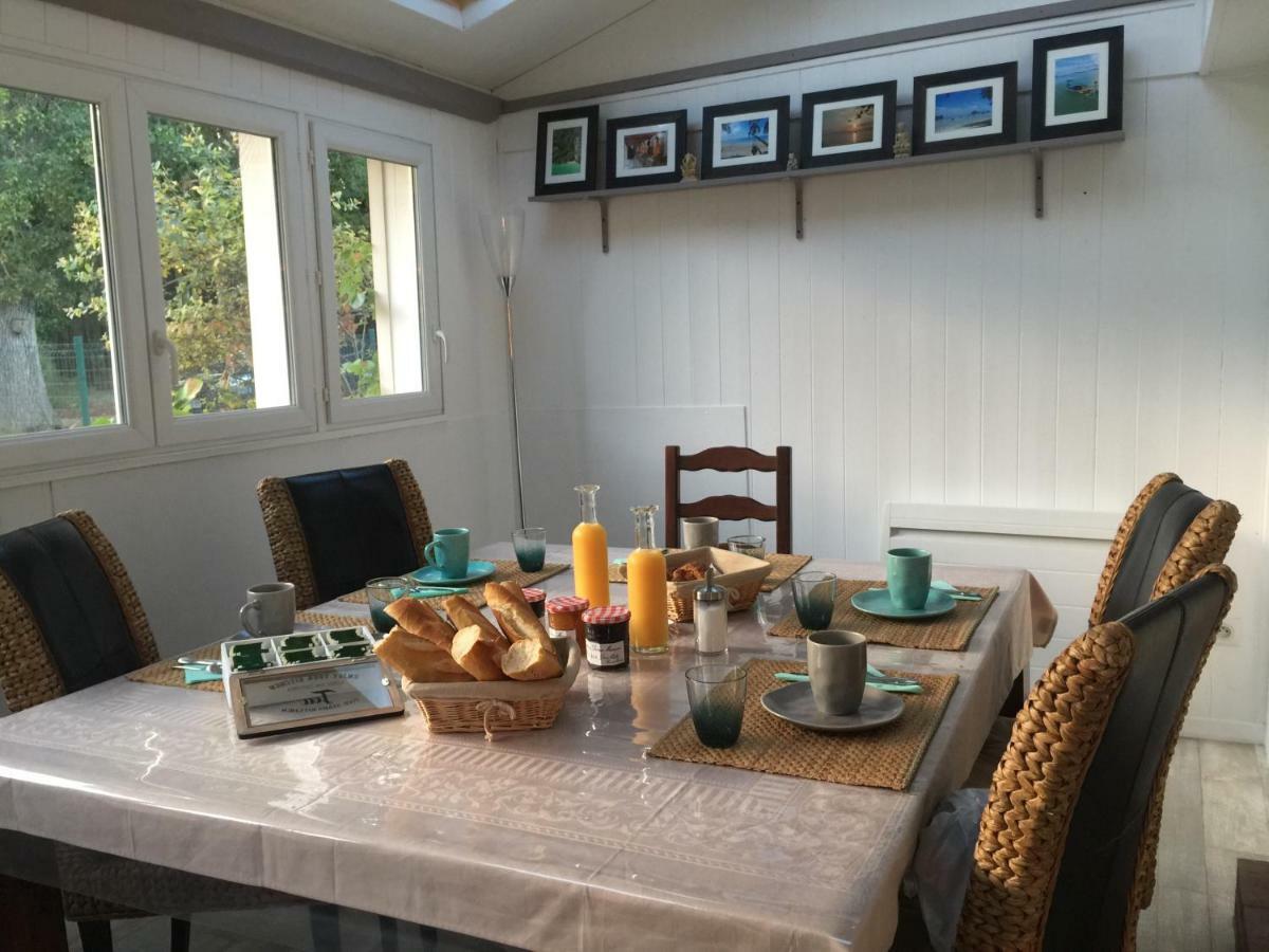 Le Chalet Des Pins 호텔 Rougeou 외부 사진